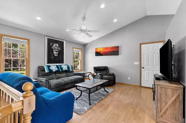 Kaukauna, WI 54130,1504 ORCHARD DRIVE