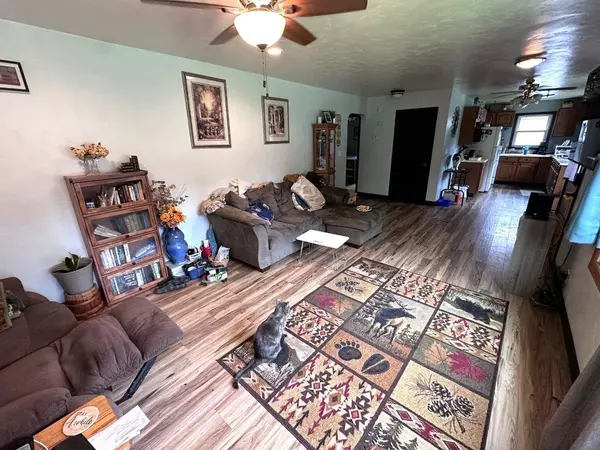 Clintonville, WI 54929,118 ROBERT STREET