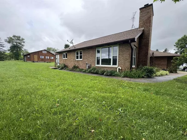 13986 SILVER HILL ROAD, Mountain, WI 54149