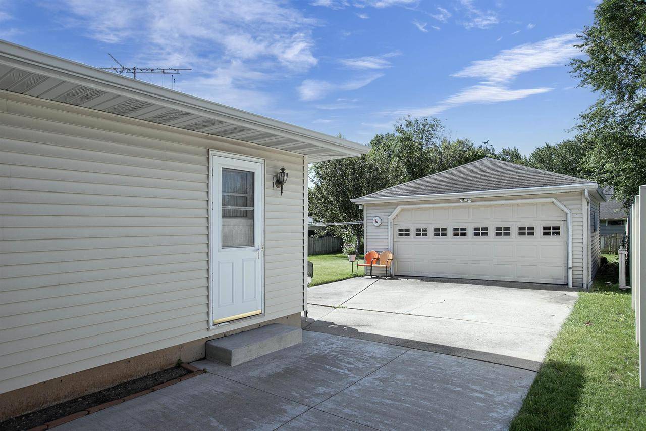 Menasha, WI 54942,845 HARDING STREET