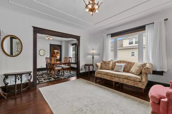 Neenah, WI 54956,206 WEBSTER STREET