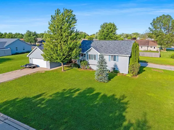336 HIGHVIEW ROAD, Pulaski, WI 54162