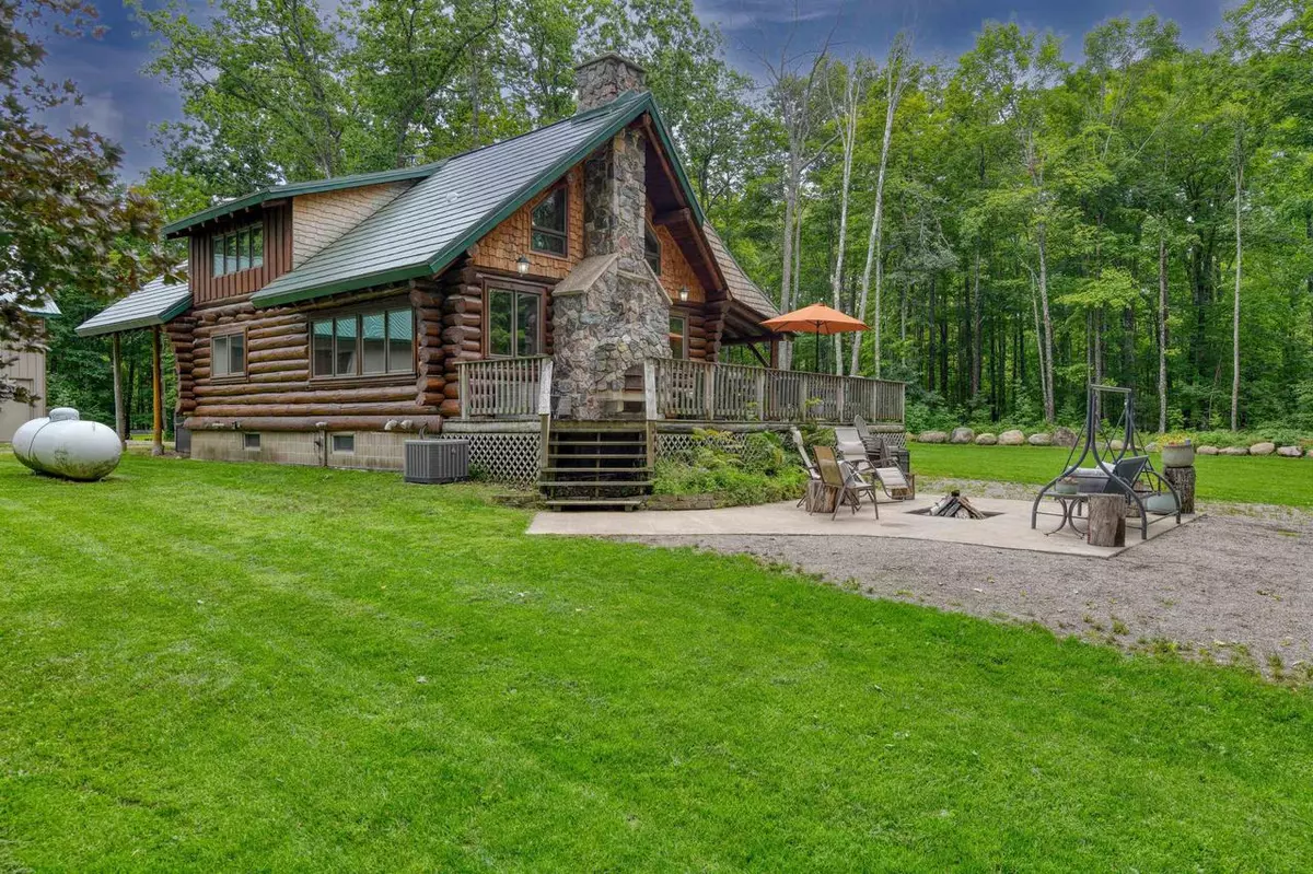 Fence, WI 54120,W15960 S HILBERT DRIVE