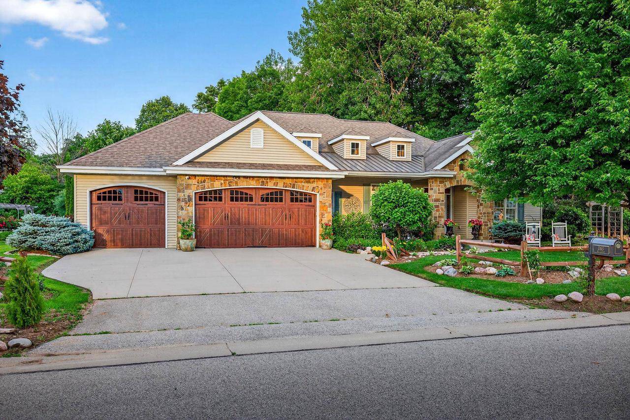 1163 AVA COURT, Neenah, WI 54956