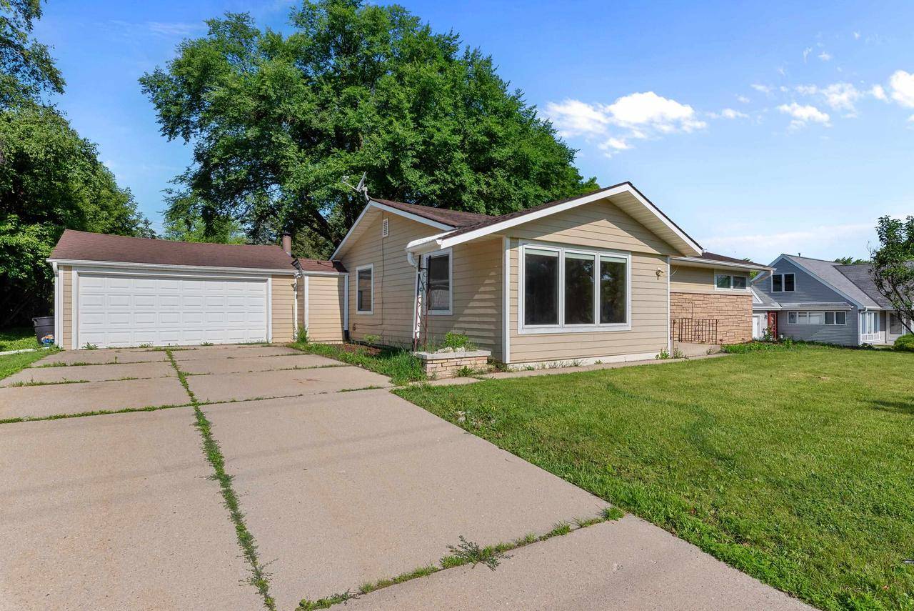 Brookfield, WI 53005,2965 N 124TH STREET