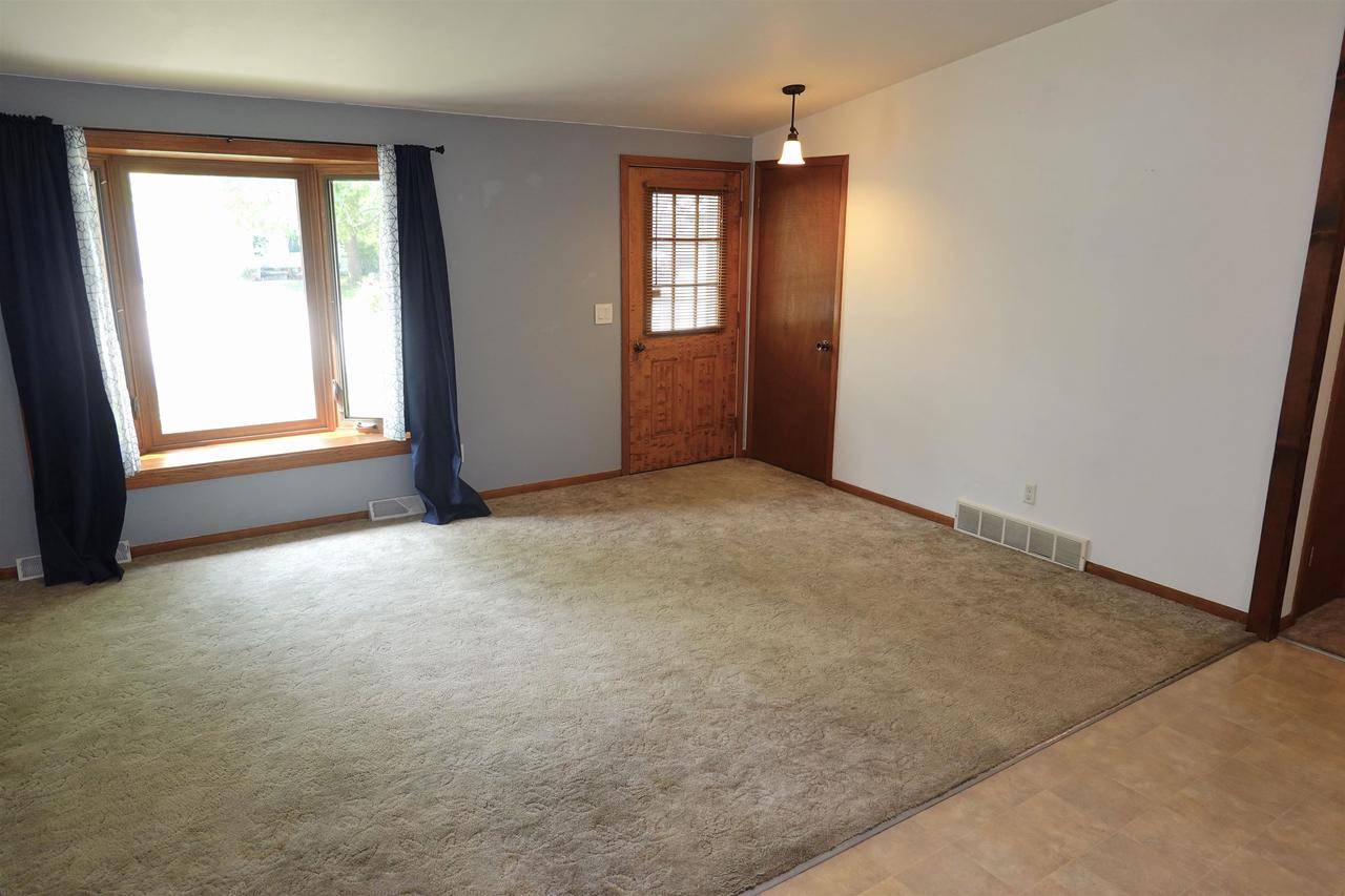North Fond Du Lac, WI 54937,412 SOUTHVIEW DRIVE