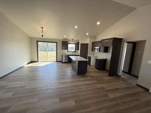 Green Bay, WI 54313,4657 PAUL LANE