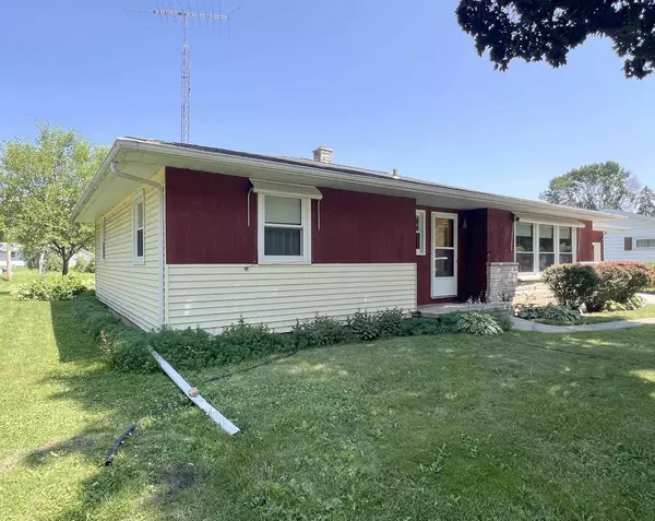 North Fond Du Lac, WI 54937,320 WISCONSIN AVENUE