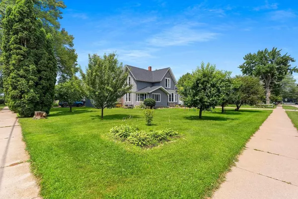 Shawano, WI 54166,305 N LAFAYETTE STREET