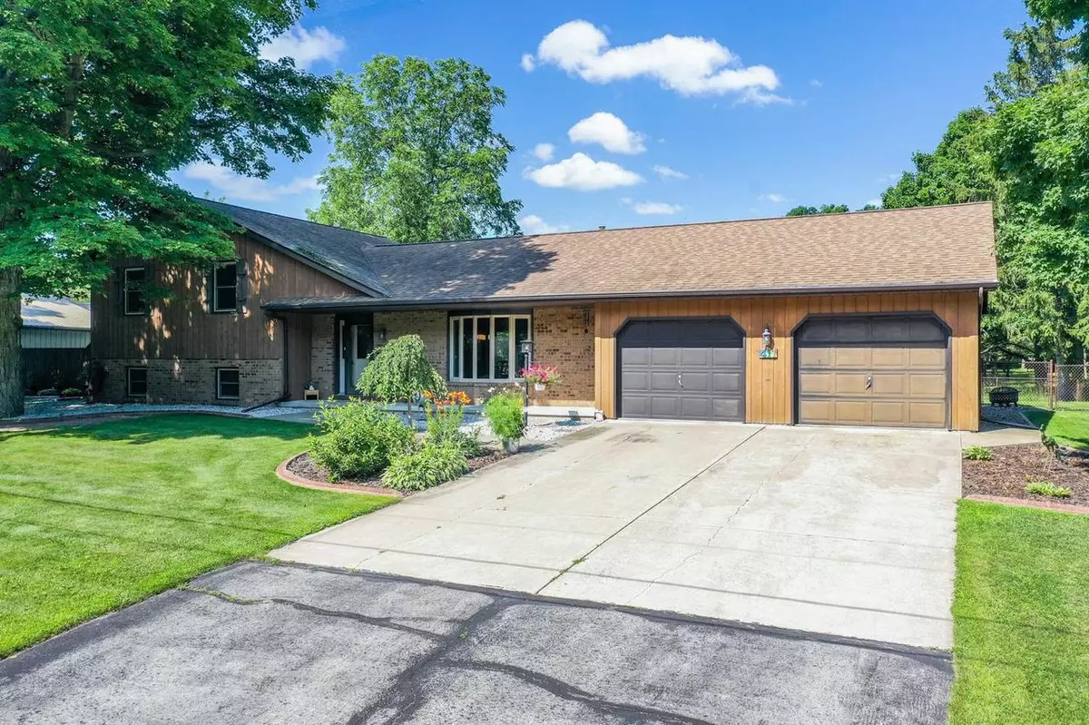 Casco, WI 54205,411 MAPLE STREET