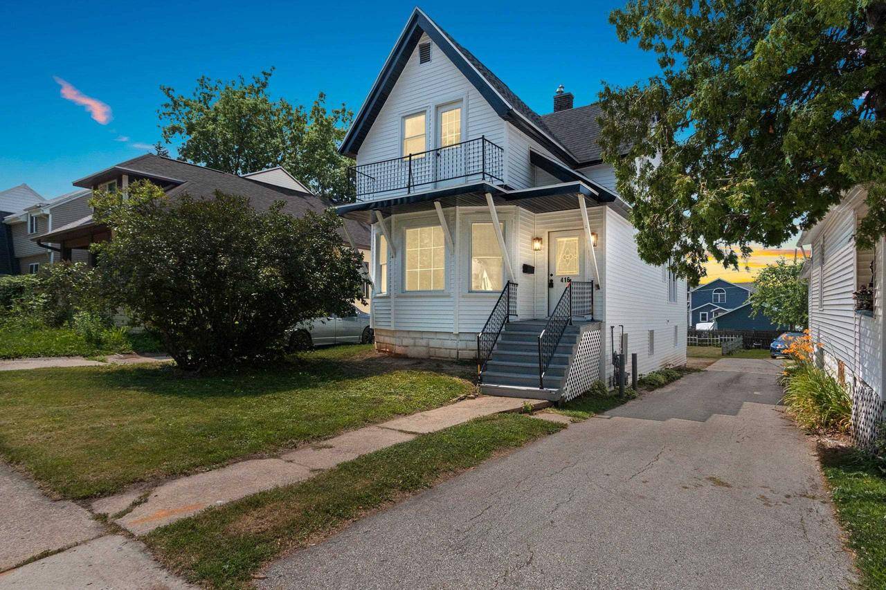 416 S VAN BUREN STREET, Green Bay, WI 54301