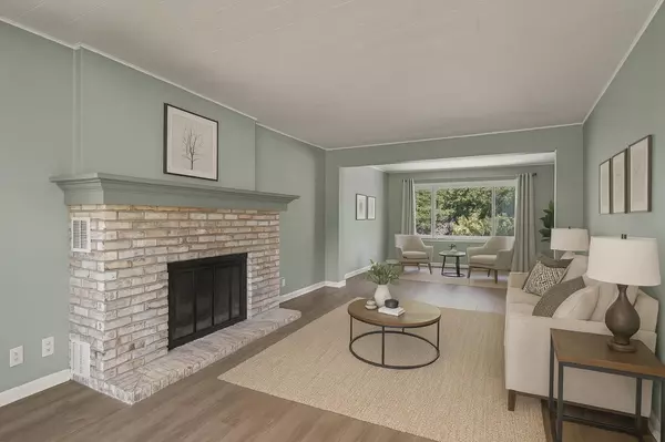 Kaukauna, WI 54130,300 E 15TH STREET