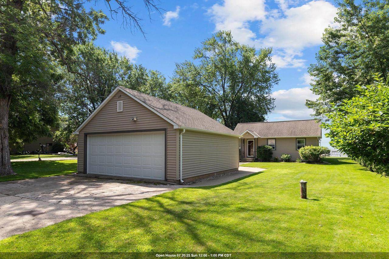 4950 ISLAND VIEW DRIVE, Oshkosh, WI 54901