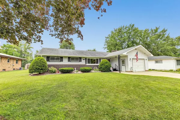 937 S MAIDEN LANE, Shawano, WI 54166