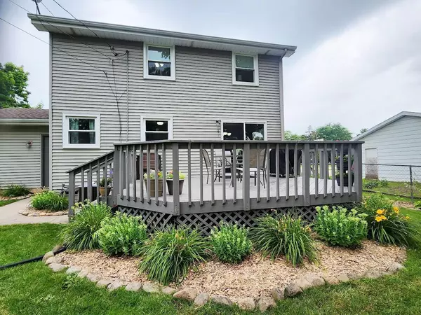 North Fond Du Lac, WI 54937,730 WASHINGTON AVENUE