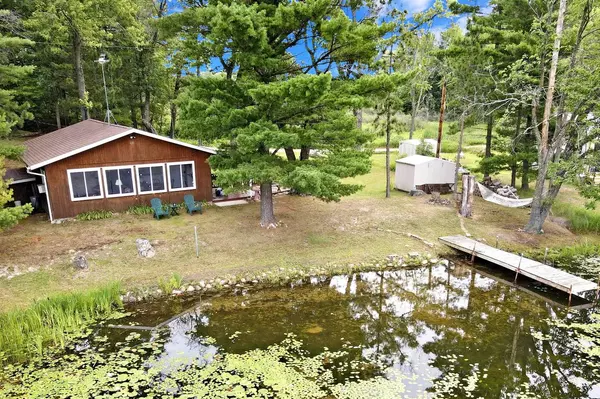 Iola, WI 54945,E1953 HOFFMAN LANE