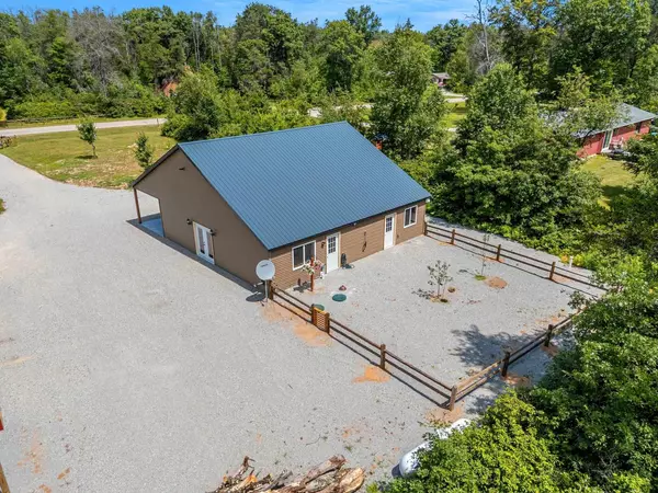 Crivitz, WI 54114,W13687 MERLIN LANE