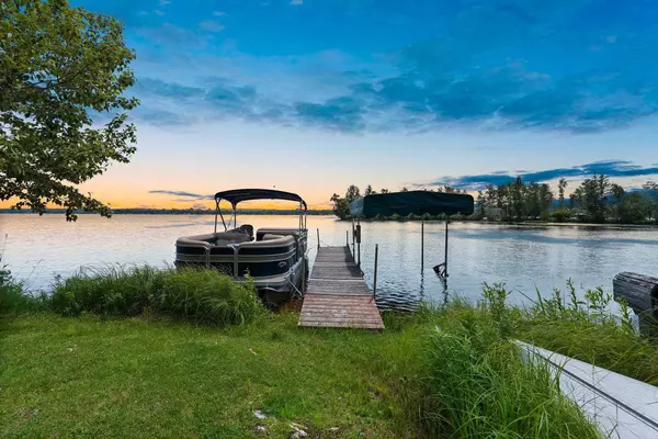 Crivitz, WI 54114,N8064 ISLAND VIEW LANE