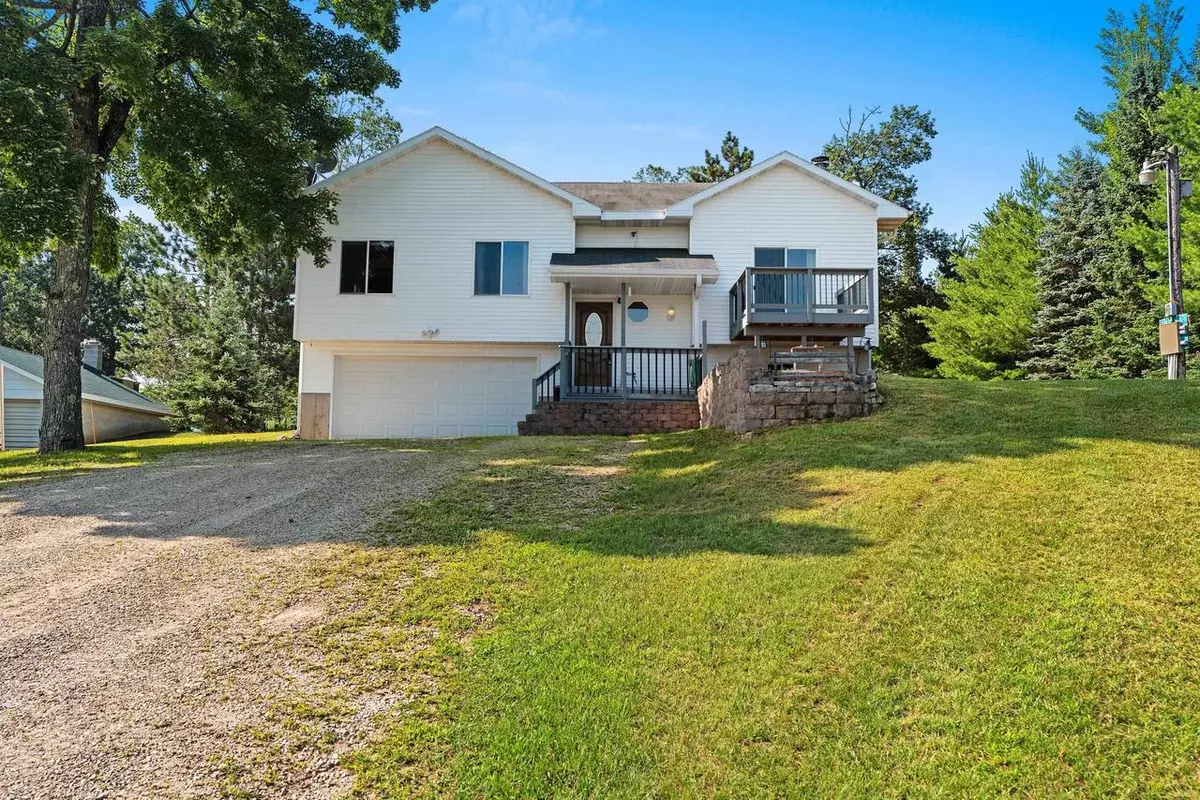 Crivitz, WI 54114,W11443 1ST STREET
