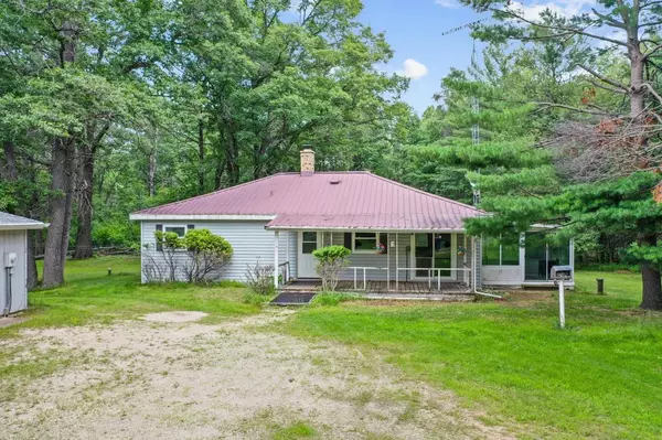 Pembine, WI 54156,W7772 KJELL LANE