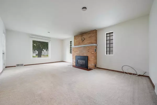 Kaukauna, WI 54130,164 GARFIELD STREET