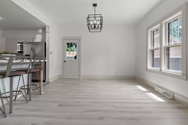 Clintonville, WI 54929,146 N CLINTON AVENUE