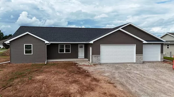 2000 RED FOX LANE, Kaukauna, WI 54130