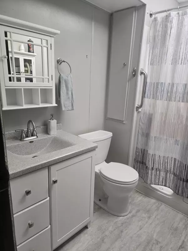 Fond Du Lac, WI 54935,406 S PARK AVENUE