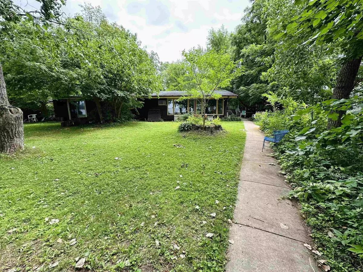 Winneconne, WI 54986,6869 SUNSET TRAIL