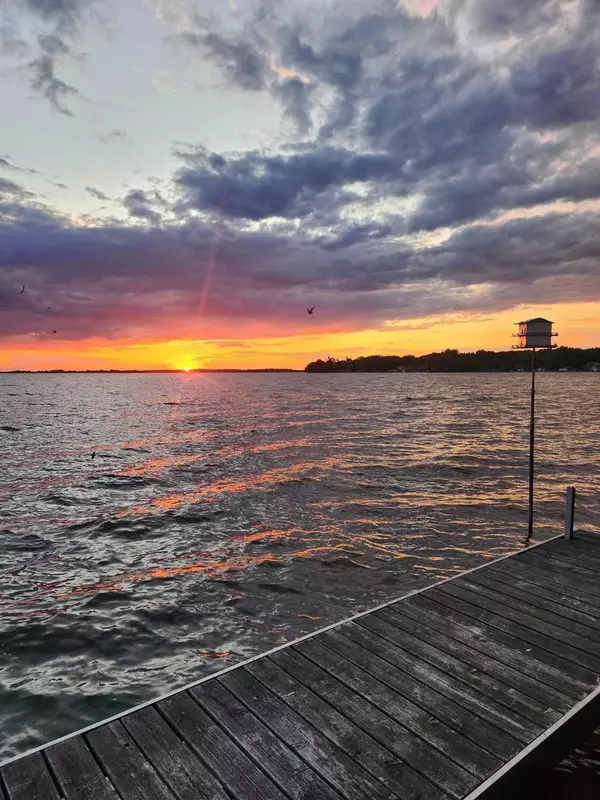 Winneconne, WI 54986,6869 SUNSET TRAIL