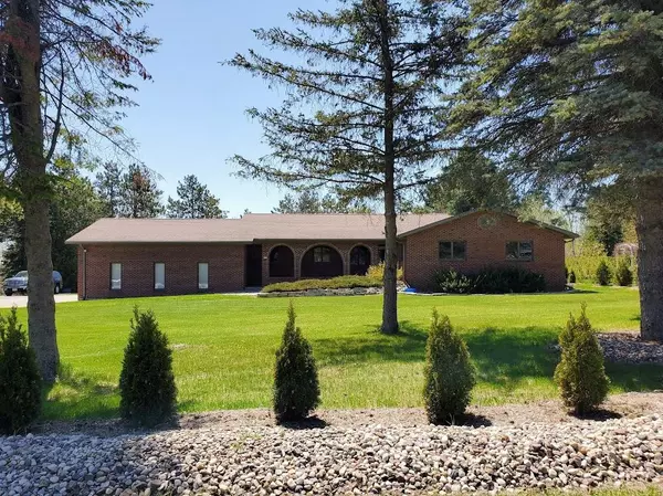 Clintonville, WI 54929,171 8TH STREET