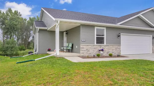 1514 MISTRAL LANE, Fond Du Lac, WI 54937