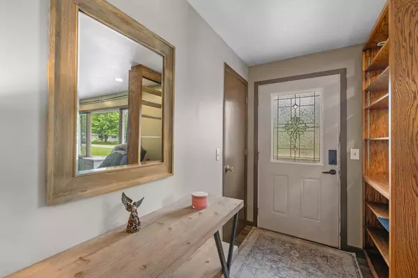 Plover, WI 54467,2330 COURT STREET