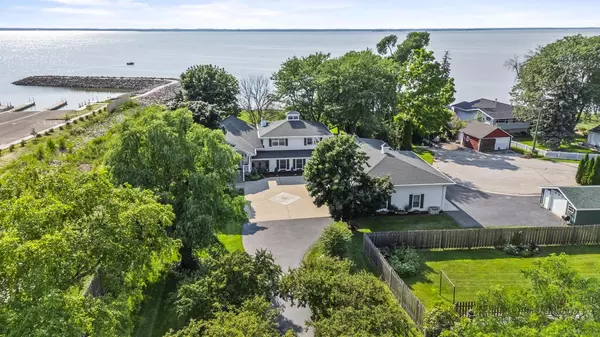 Green Bay, WI 54311,3283 NICOLET DRIVE