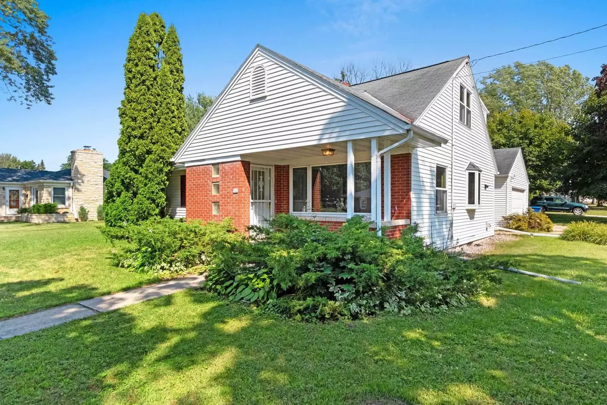 De Pere, WI 54115,522 N WASHINGTON STREET