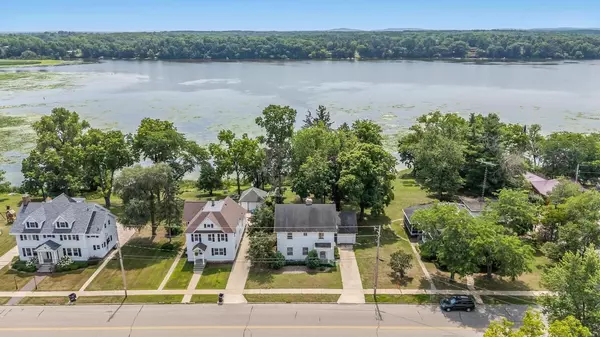 Montello, WI 53949,286 LAKE AVENUE