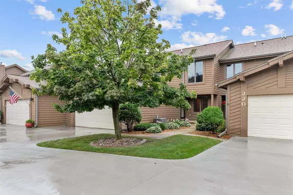 230 HARBOR POINT COURT, Winneconne, WI 54986