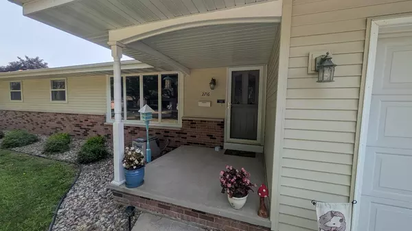 Appleton, WI 54915,2716 S GREENVIEW STREET