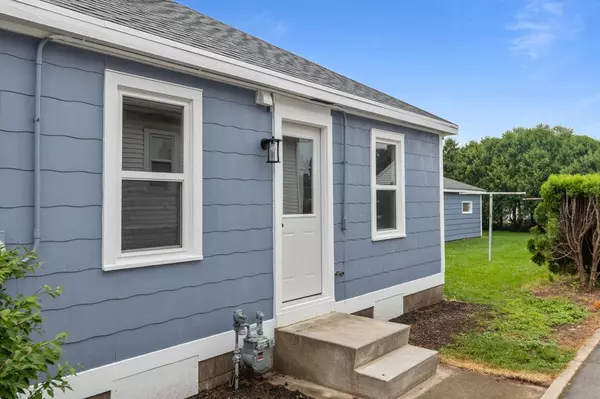 Oshkosh, WI 54902,1114 W 6TH AVENUE