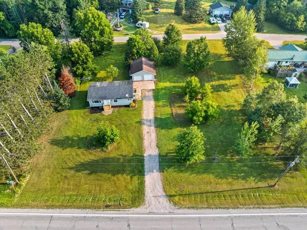 Crivitz, WI 54114,1320 NORTH AVENUE