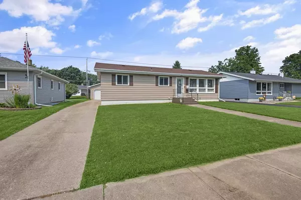 3409 16TH STREET, Menomonie, MI 49858
