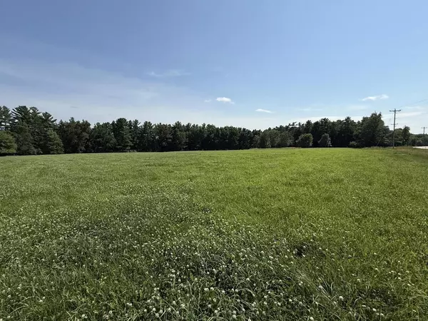 3237 LOST DAUPHIN ROAD, De Pere, WI 54115