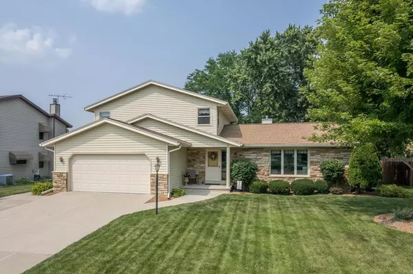 Neenah, WI 54956,1141 GAY DRIVE