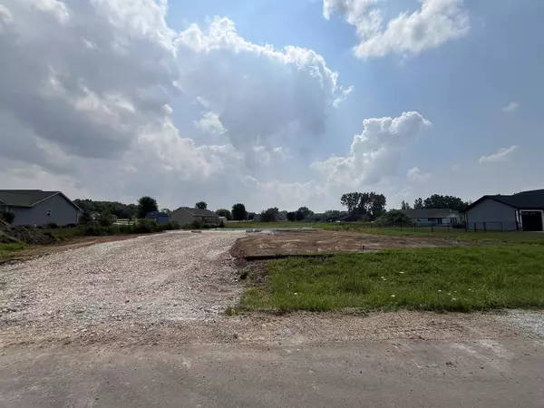 Omro, WI 54963,5289 CORNHUSK LANE