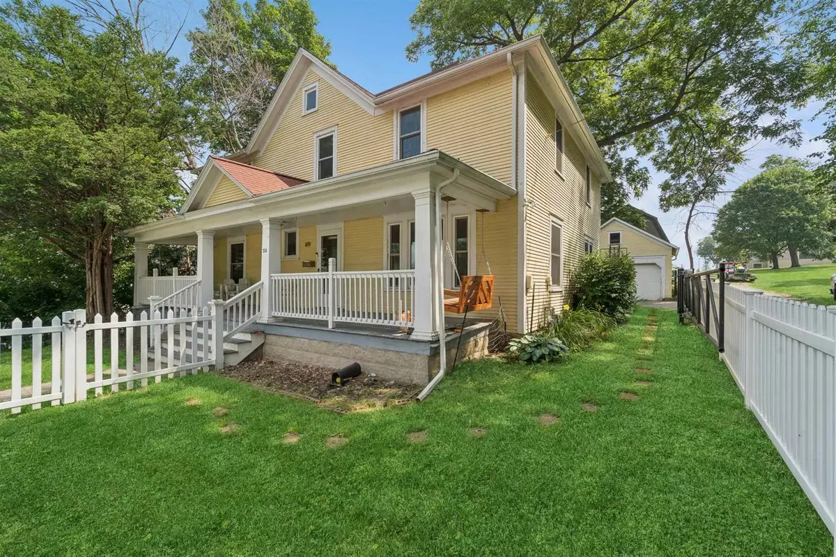 Ripon, WI 54971,215 ELM STREET