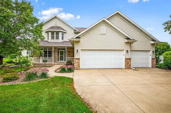 4925 N BROOKSHIRE DRIVE, Appleton, WI 54913
