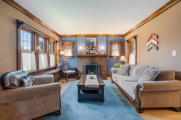 Oshkosh, WI 54901,833 EASTMAN STREET