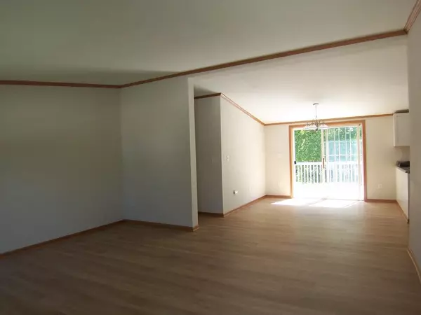 Eden, WI 53019,103 J P COURT