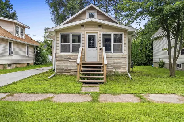 408 WALLACE STREET, New London, WI 54961
