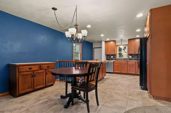 Kimberly, WI 54136,112 N WILSON STREET